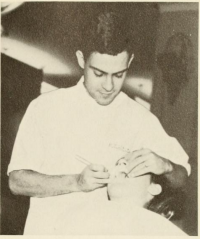 Richard Lichtenthal in training at the teaching clinic